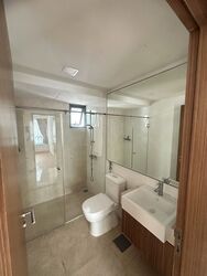 Waterfront Waves (D16), Condominium #564173111